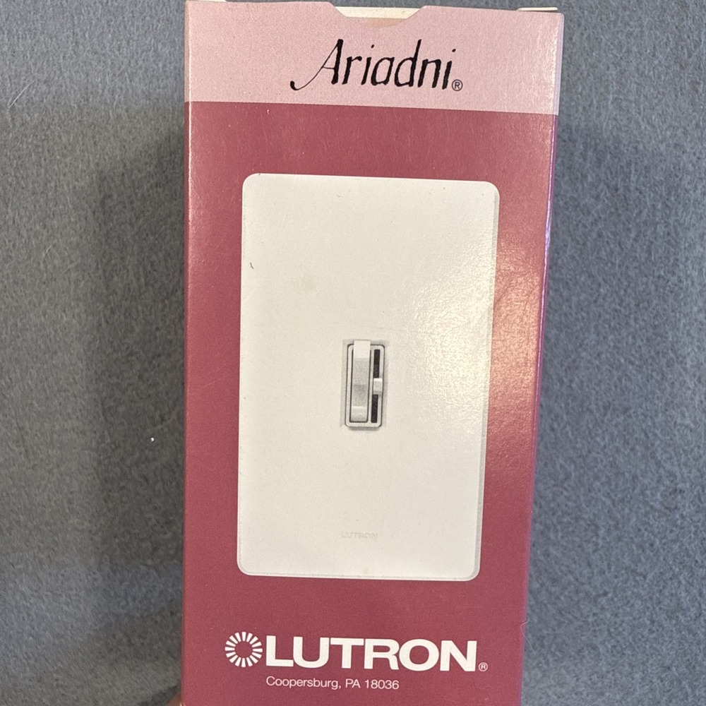 Lot Of 5 Lutron Dimmer switch Light almond 600 watt incandescent